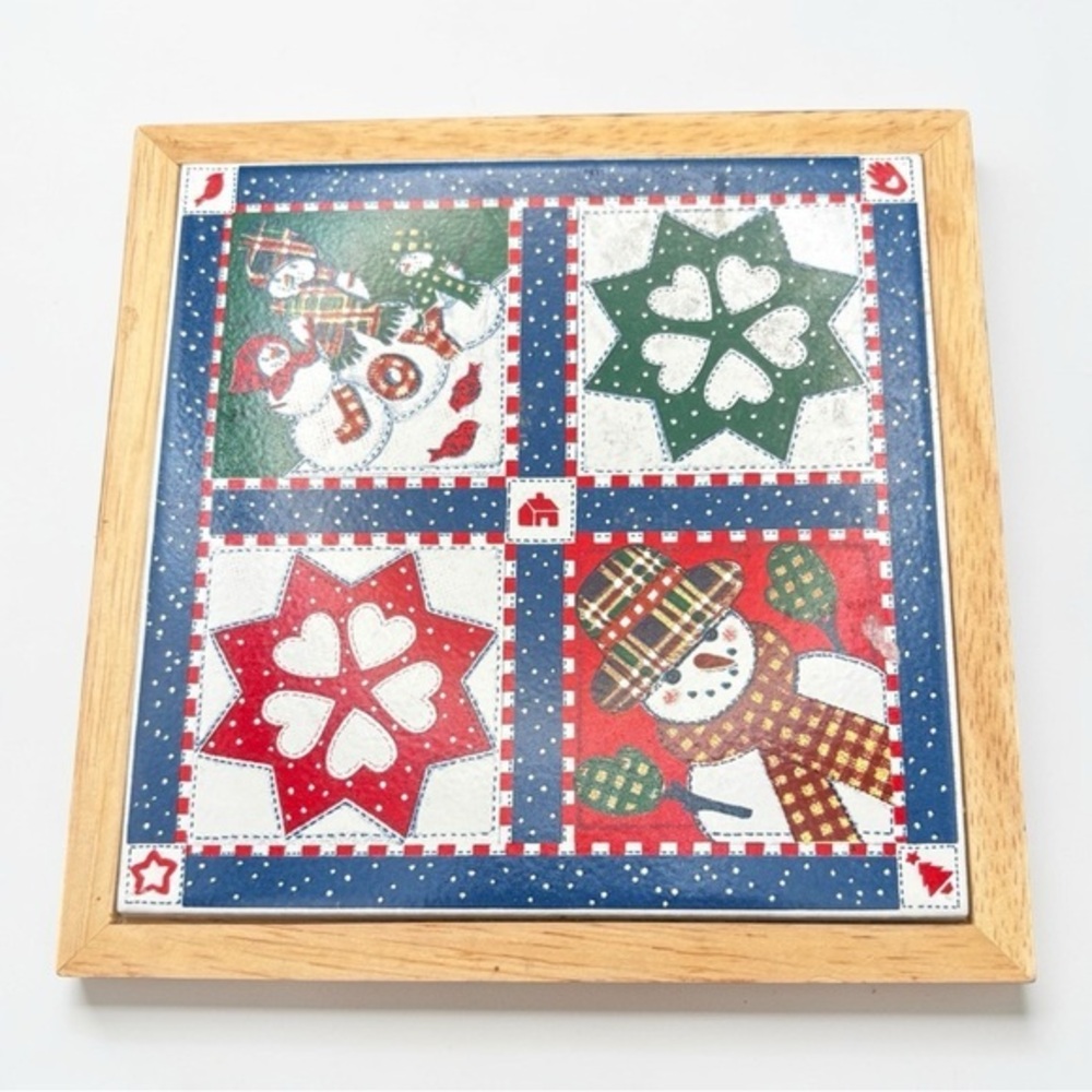 Hallmark Cards Christmas Ceramic Quilt Design With Wood Trim Trivet Vintage